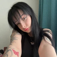 YoursinGoddes' Avatar Pic