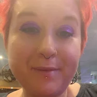 BustyRedxx – avatarbillede