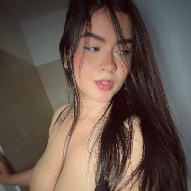 kriss_sweetboobs10 Stripchat profile image