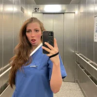รูปโปรไฟล์ของ KrankenschwesterBella
