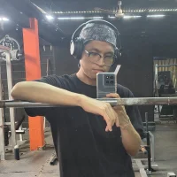 tadeo004's Profile Pic
