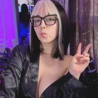 Hela_v's Avatar Pic