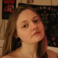 Slika avatara modela WonderConnie1