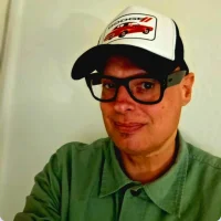 curley76 頭像圖片