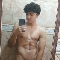 Julio19y's Profile Pic