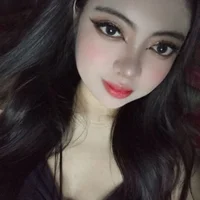 Boobsiekaty's Offline Chat Room