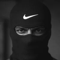 SinisterLux's Avatar Pic