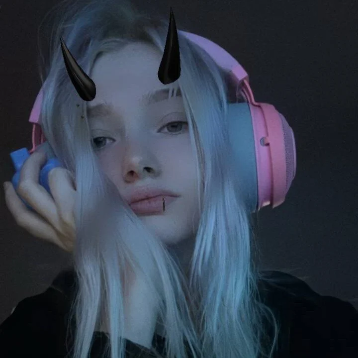 White_kitty01 profile photo