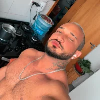 morenuow's Profile Pic