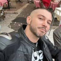 FloFetishFox_'s Profile Pic
