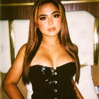 collins_selena