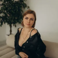 EvaSey's Profile Pic