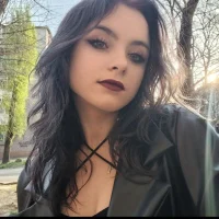 Imagem de avatar de VivienneRo