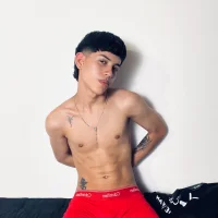 migueyalejo_teens' Avatar Pic