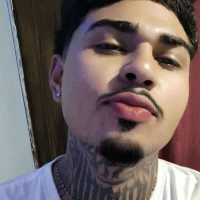 elmaury's Profile Pic