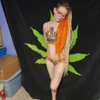 Stonermama666420 头像图片