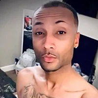 SunbakedSort53's Avatar Pic