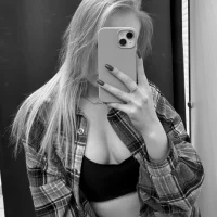 PeaceElin's Profile Pic