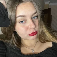 صورة أفا تار AshleyHearl