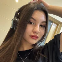 MelaniaRay's Avatar Pic