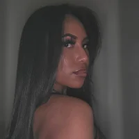 NiaNoir's Avatar Photo