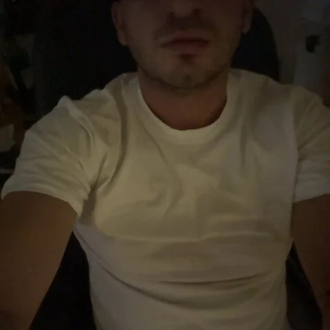 Alexis2332 profile photo