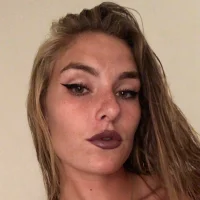 naked_in_nature's Profile Pic