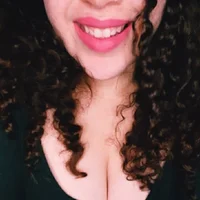 KissesOfVenom's Profile Pic