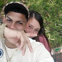 Gambar Profil Alisson_and_jhonny