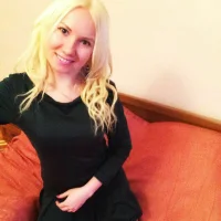 DarsyGrey's Profile Pic