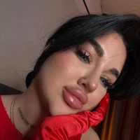 lilylovetroy's Profile Pic