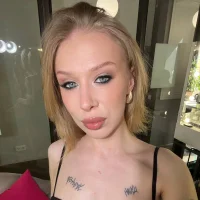 Lucia_wow