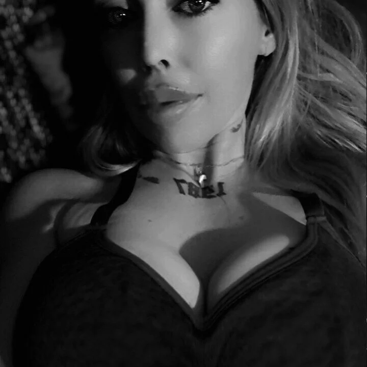 NikkiDeep profile photo