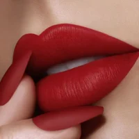 Lindelicious Adlı Modelin Avatarı