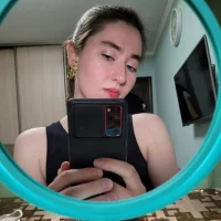 รูปโปรไฟล์ของ SuzanneMartinh