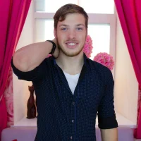 RomanHills's Profile Pic