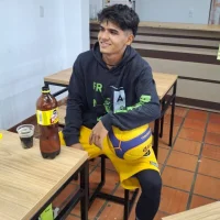 Erosklv's Profile Pic