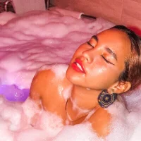 reichell_schmit এর প্রোফাইল ছবি