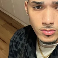 Профилна снимка на hornylatinobbc
