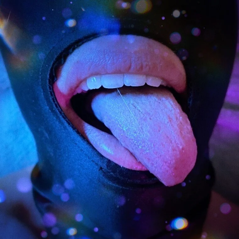 EroLogos profile photo