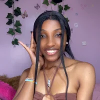 Velvet_peach - Profil Fotoğrafı
