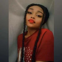 ClaireDavina's Profile Pic