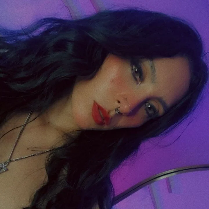 Raia_Martin Stripchat profile image