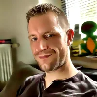 vvixxer's Avatar Photo