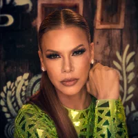 Lalaviva@xh's Avatar Pic