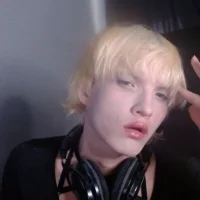 Ivory_Valley's Profile Pic