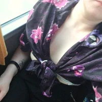 convertedtranny Φωτ, Προφίλ