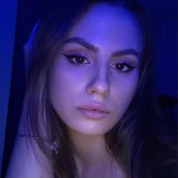 LunaGeraltina's Profile Pic