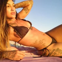 islandwitch Φωτ, Προφίλ