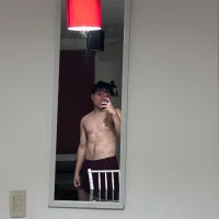 aleboy211